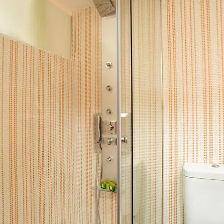 Capri Готель 2*