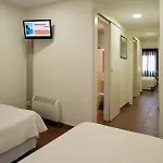 Capri 호텔 2*