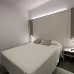 Capri 호텔 2*