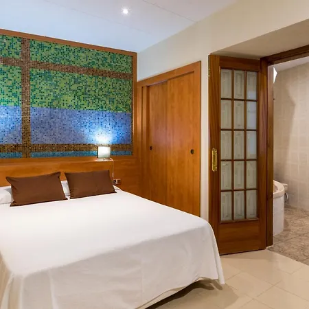 Capri 2* Tossa de Mar