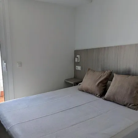 Capri Hotel 2*