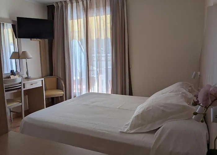 Capri 2* 滨海托萨